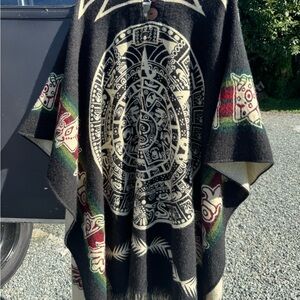 Aztec Pattern Hooded Poncho